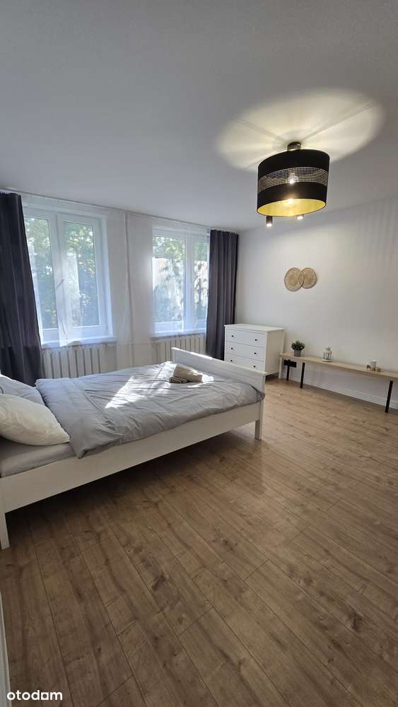 Przestronne 2-pokojowe mieszkanie z kuchnią po generalnym remoncie-4