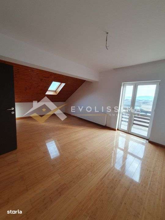 Apartament de trei camere la intrare in Bran-10