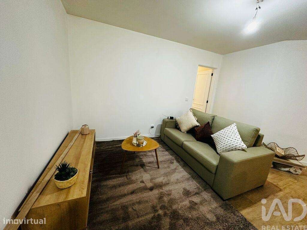 Apartamento T2 em Paranhos de 65 m2 - Grande imagem: 2/10
