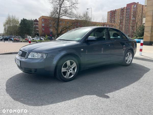 Audi A4 Avant 1.6 - 1