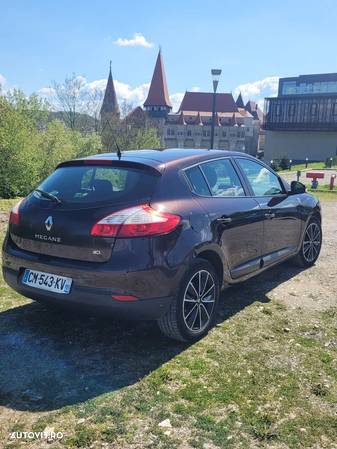 Renault Megane dCi 110 FAP EDC Paris - 13