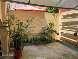 Apartamento T2+ 1 com terraço no cent...