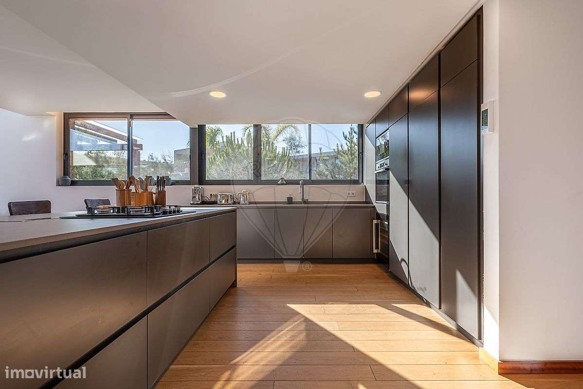 Moradia T4 para venda-12