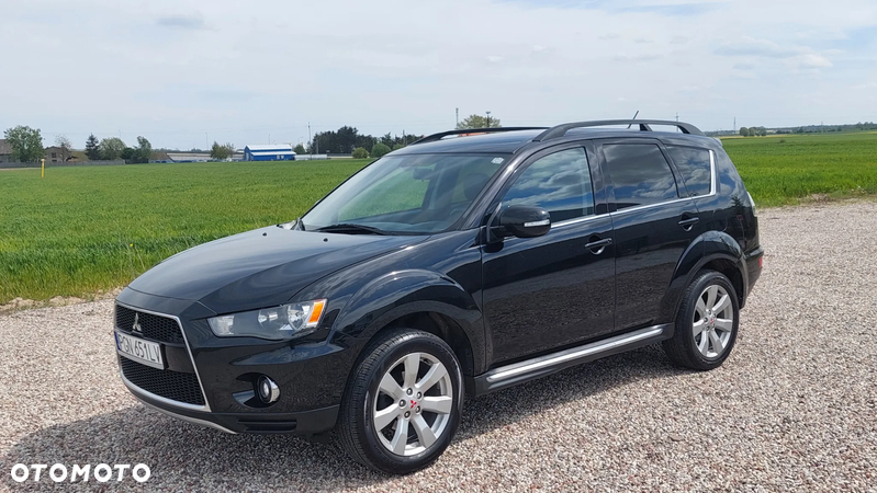 Mitsubishi Outlander 2.0 Invite 2WD - 10