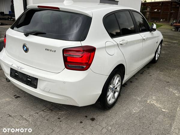 BMW Seria 1 118d Sport Line - 6