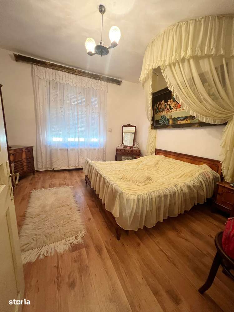 Casa de vanzare  cu  1819 mp teren in Ciugud - Imagine principală: 5/17