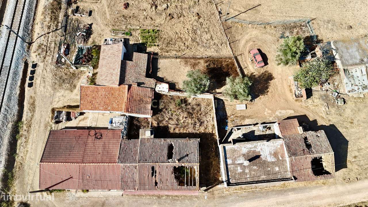 Ruína com Terreno para Reabilitar em Charrua – São Bartolomeu de Messi - Grande imagem: 5/13