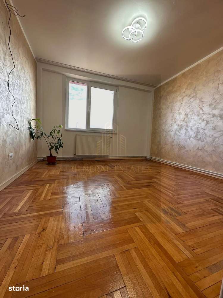 Apartament 3 camere Central – investiție sigură! - Imagine principală: 2/12