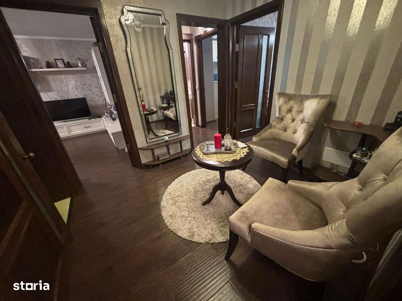 Apartament 3 camere, Palas, cu garaj si loc de parcare - Imagine principală: 5/10