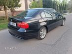 BMW Seria 3 316i - 4