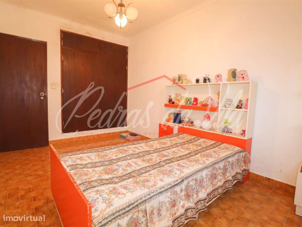 Excelente moradia T5 com anexo, quintal e garagem - Vila Nova de Mi...-11