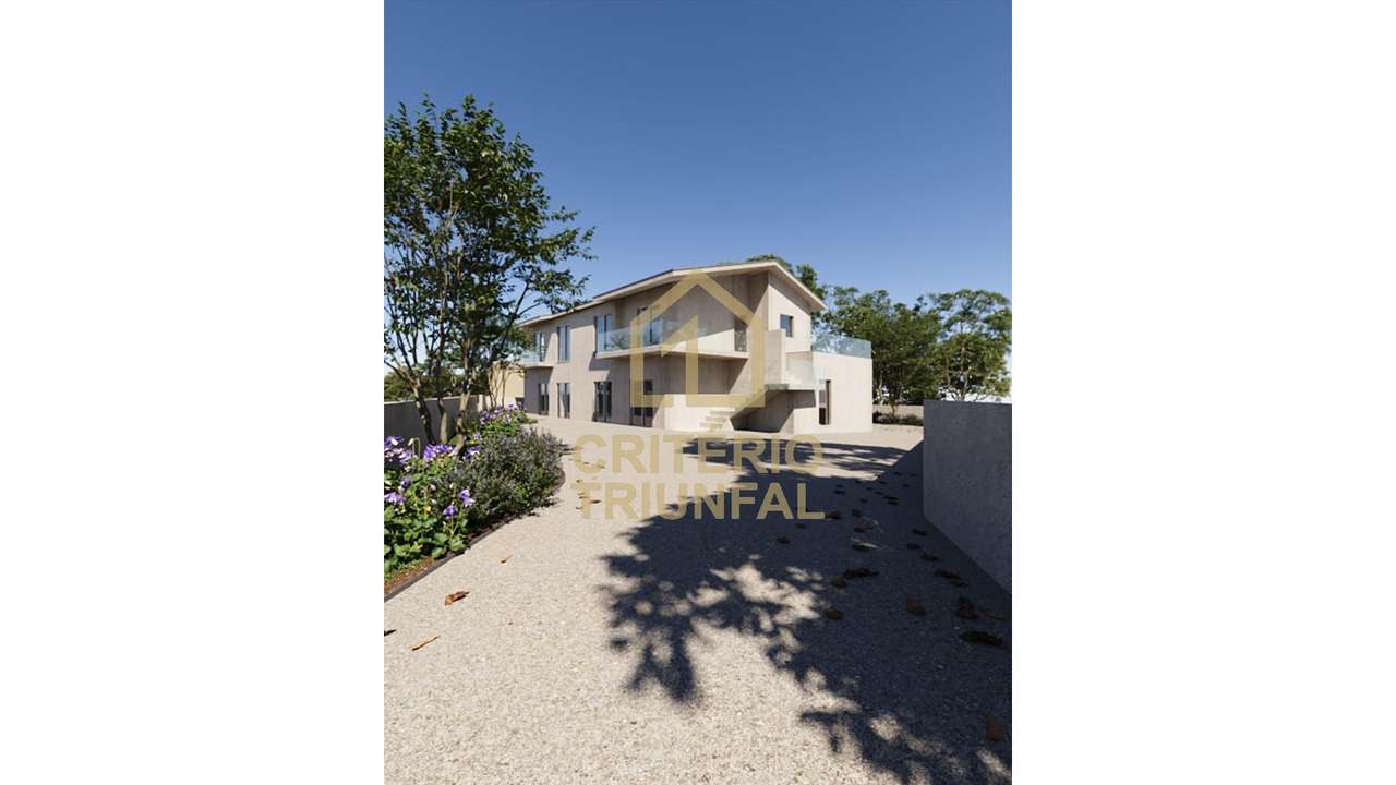 Apartamento T2 em Penafiel-0