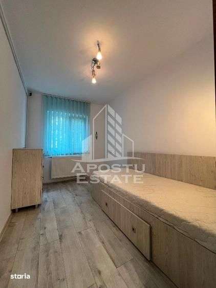 Apartament 3 camere,centala proprie, decomandat, Zona Lipovei - Imagine principală: 4/11