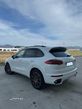 Porsche Cayenne - 6