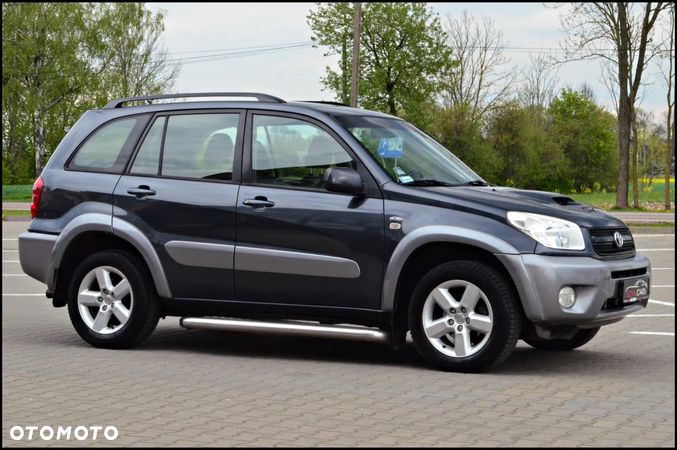 Toyota RAV4 2.0 D-4D Sol - 10