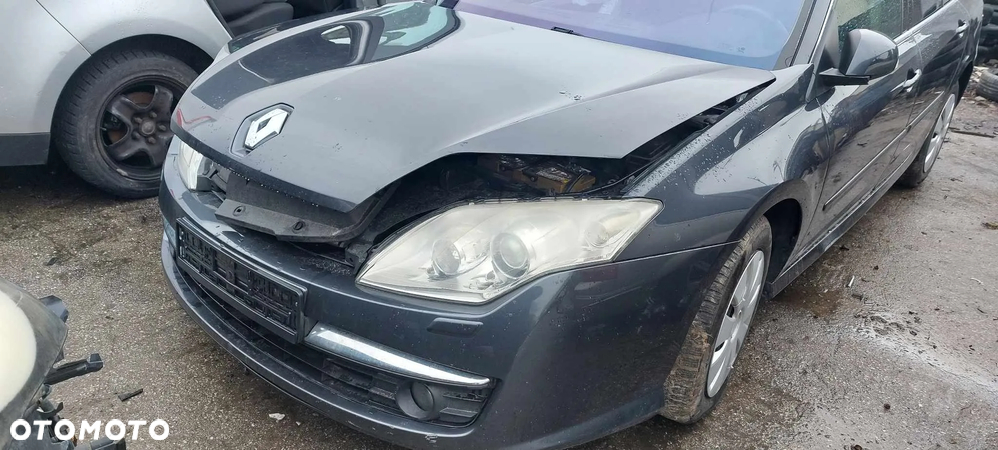 RENAULT LAGUNA III TEB66 lampa prawy przód xenon komplet - 3