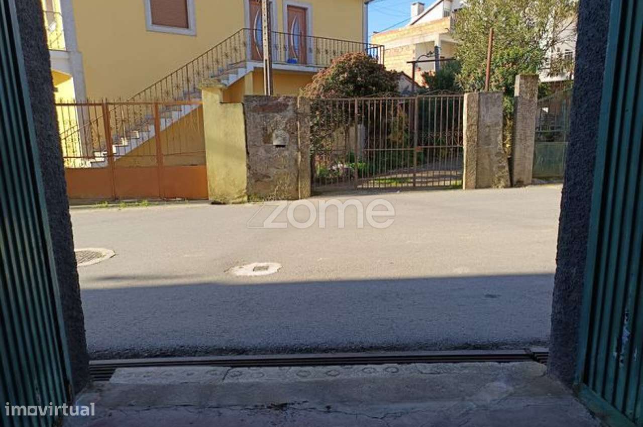 Moradia tradicional T2 de 2 pisos a 15 min de Vila Real | Guiães-2