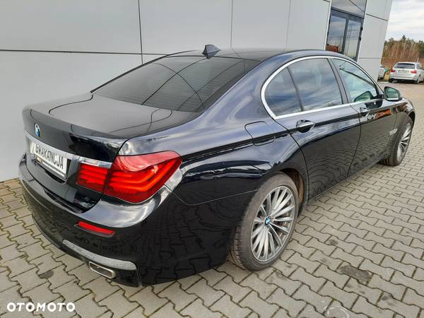 BMW Seria 7 740d xDrive - 4