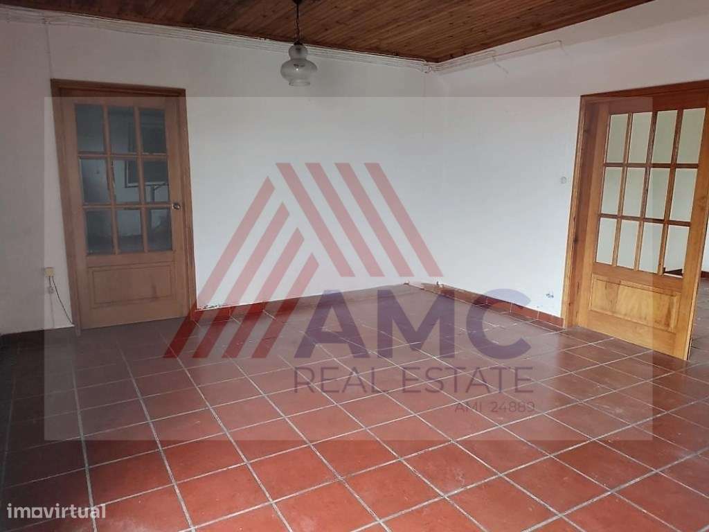 VENDE-SE MORADIA T4 EM SÃO ROQUE DO PICO - Grande imagem: 5/7