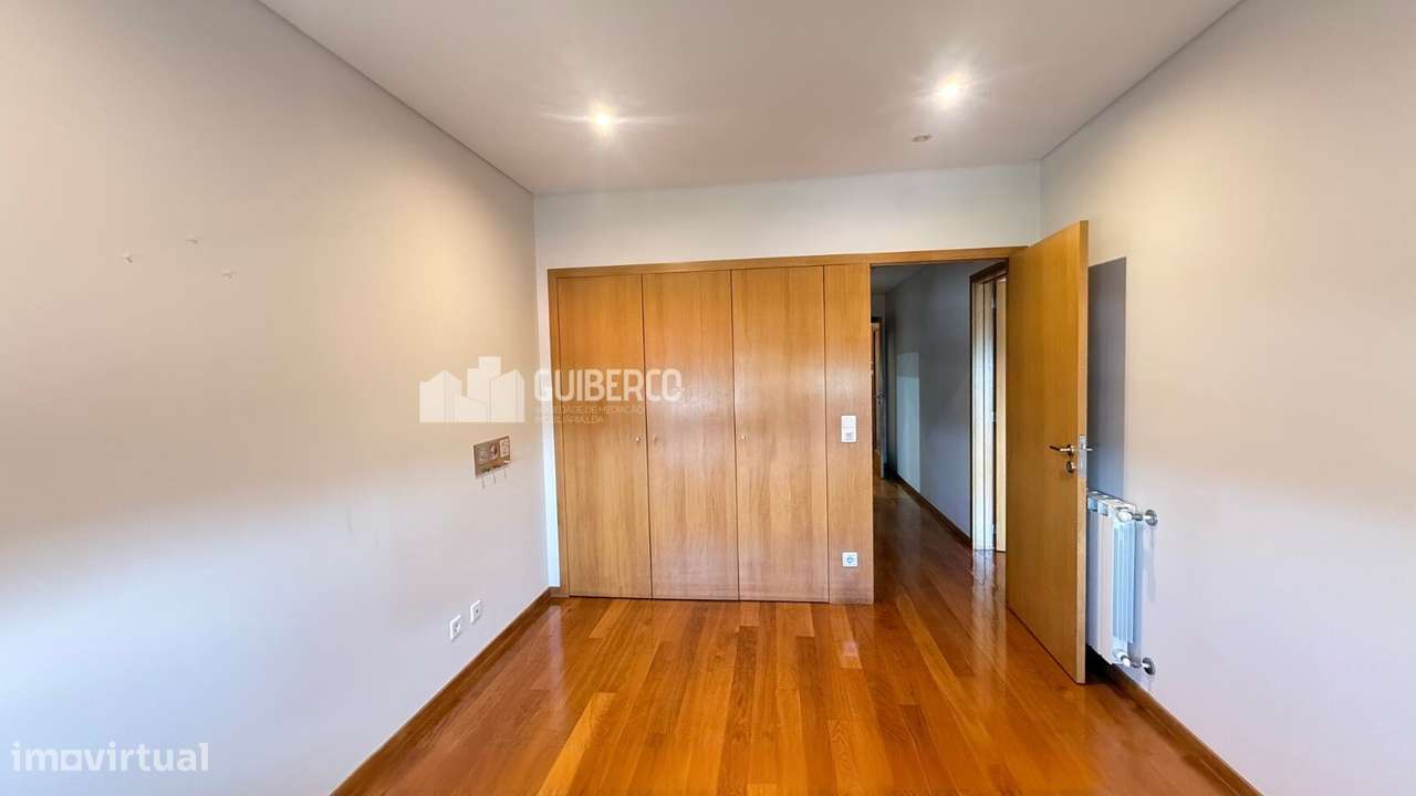 Apartamento T3  - Centro de Guimarães-15