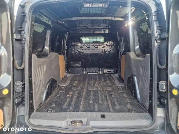 Ford Transit Connect - 24