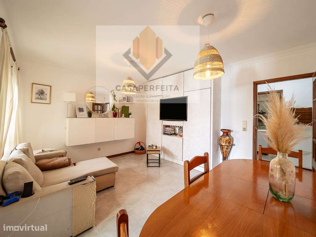 Apartamento T1 com Lugar de Garagem e Arrumo - Canidelo - Grande imagem: 5/28