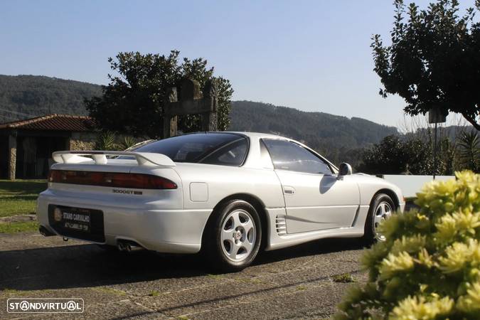 Mitsubishi 3000 GT - 6