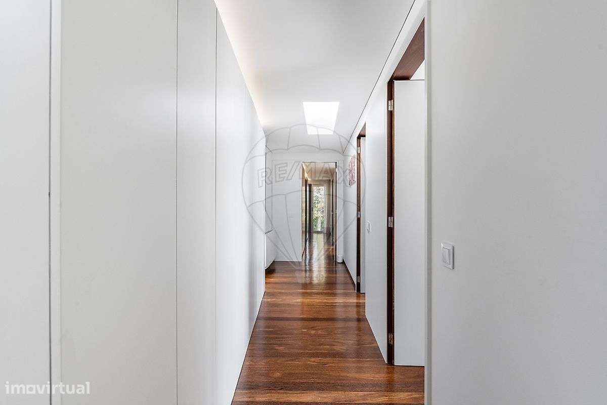 Moradia T4 para venda-25