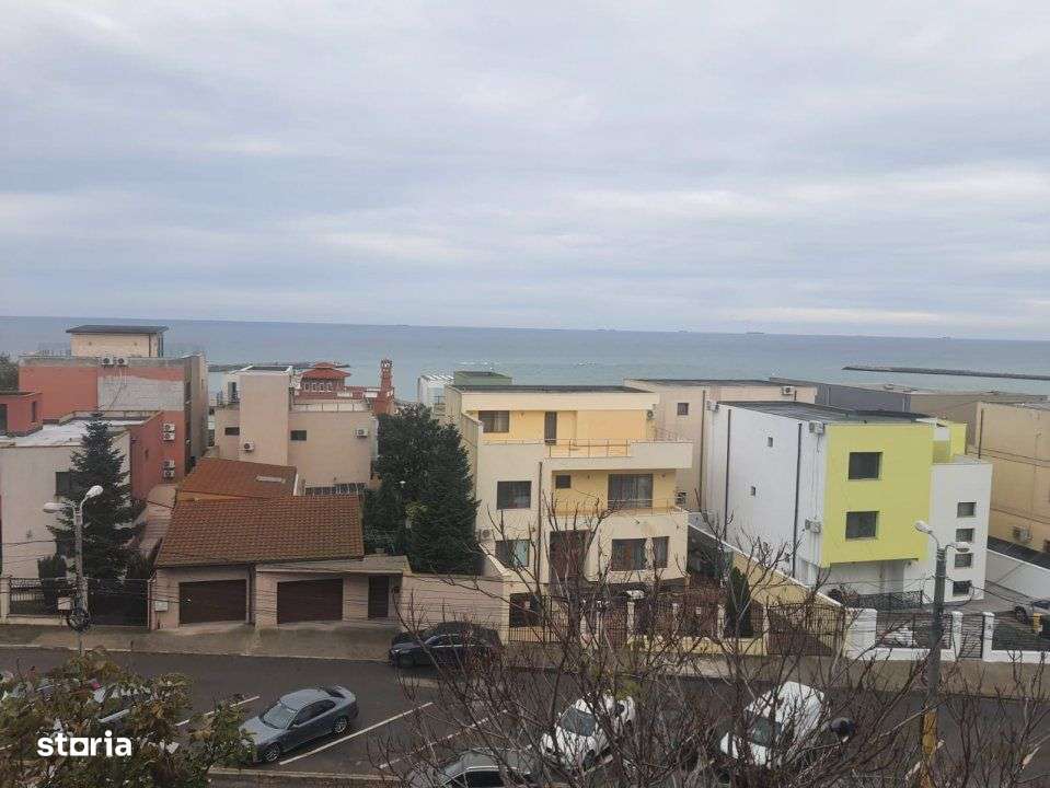 FALEZA NORD-CONSILIERI-APARTAMENT CU 3 CAMERE VEDERE CATRE MARE-0