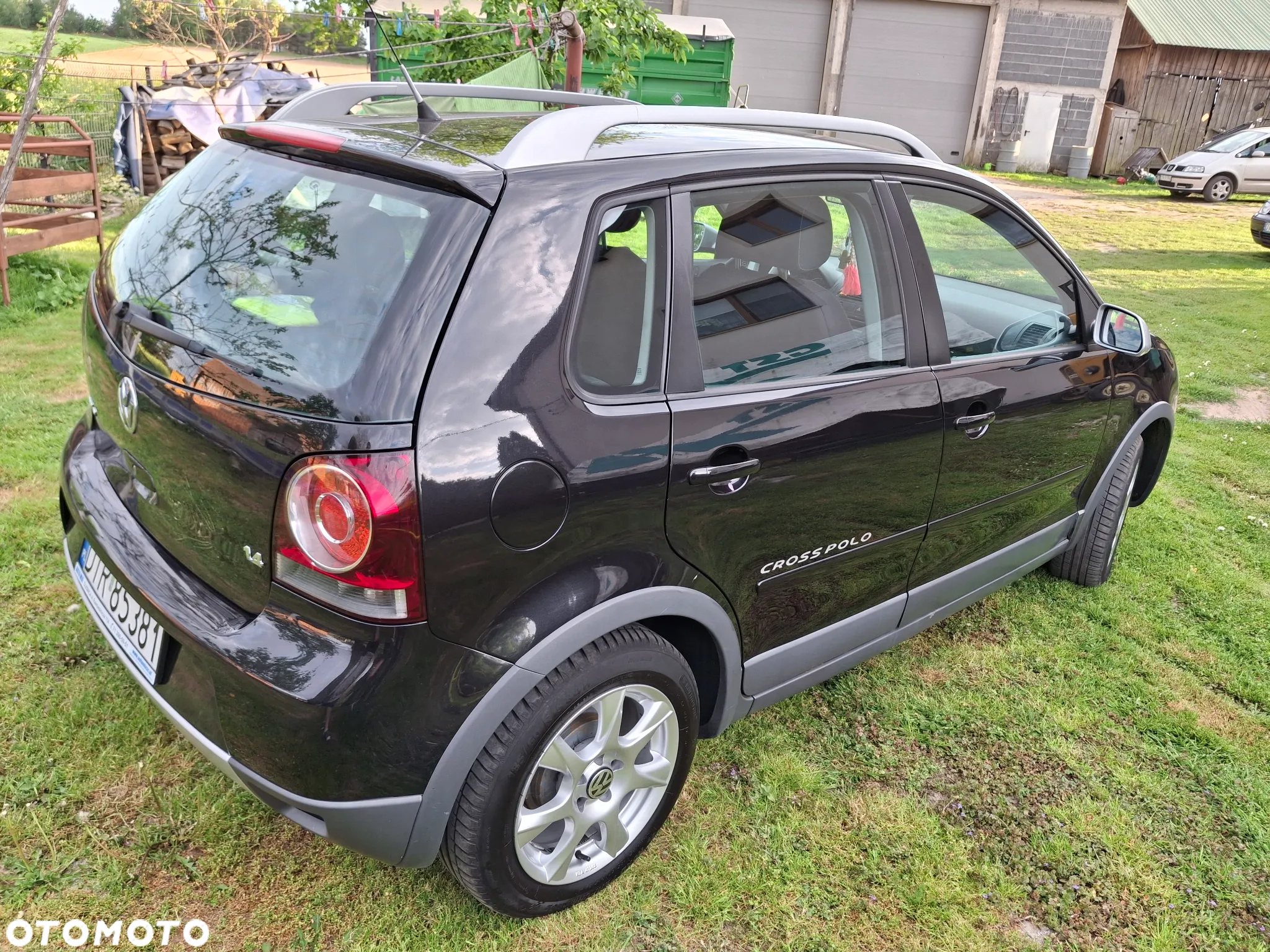 Volkswagen Polo 1.4 16V Comfortline - 3