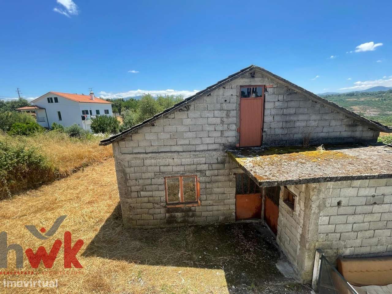 MORADIA por acabar, com 940m2 terreno-13