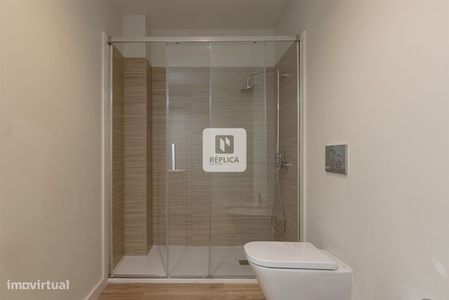 Apartamento T3 renovado em Massarelos-31