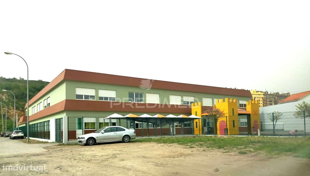 Lote Terreno Urbano | Amadora - Grande imagem: 5/9