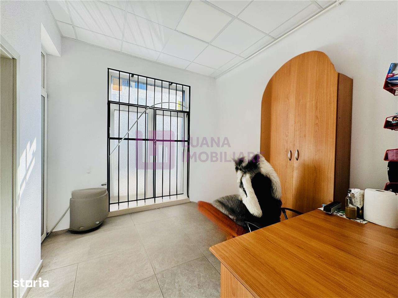 Spatiu comercial de vanzare | Cartierul Arhitectilor | vitrine mari la - Imagine principală: 2/4