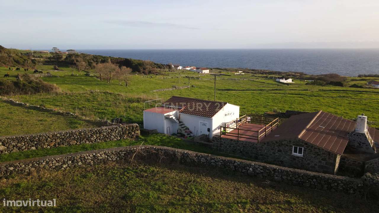 Casa rústica T2 + anexo T2 com vista mar na Graciosa - Grande imagem: 2/22