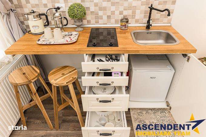 Imobil + transfer afacere, locuri parcare, Centrul Istoric, Brasov - Imagine principală: 4/19