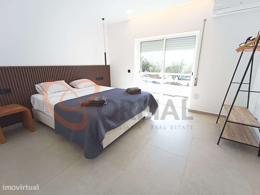 Excelente Apartamento T1 totalmente renovado com Alojamento Local p... - Grande imagem: 4/14