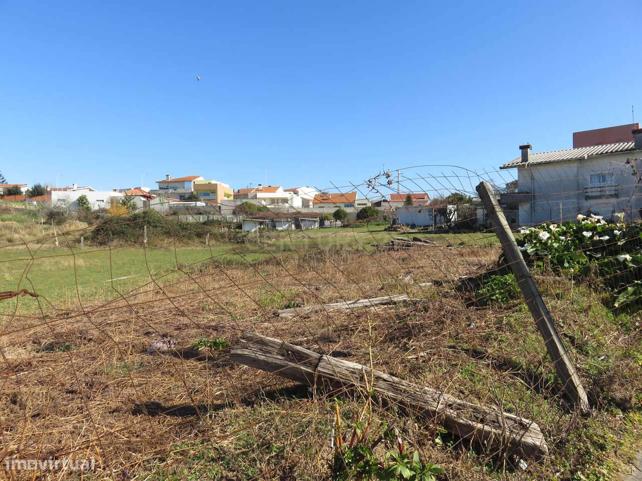 Terreno Urbano em Vila Nova de Gaia - 5901m² por 900.000€ - Grande imagem: 5/14