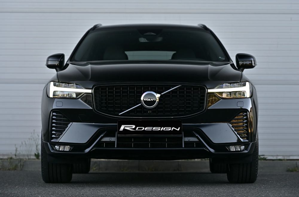 Volvo XC60 II [2017 - Prezent] B4 D AWD Geartronic RDesign 2022