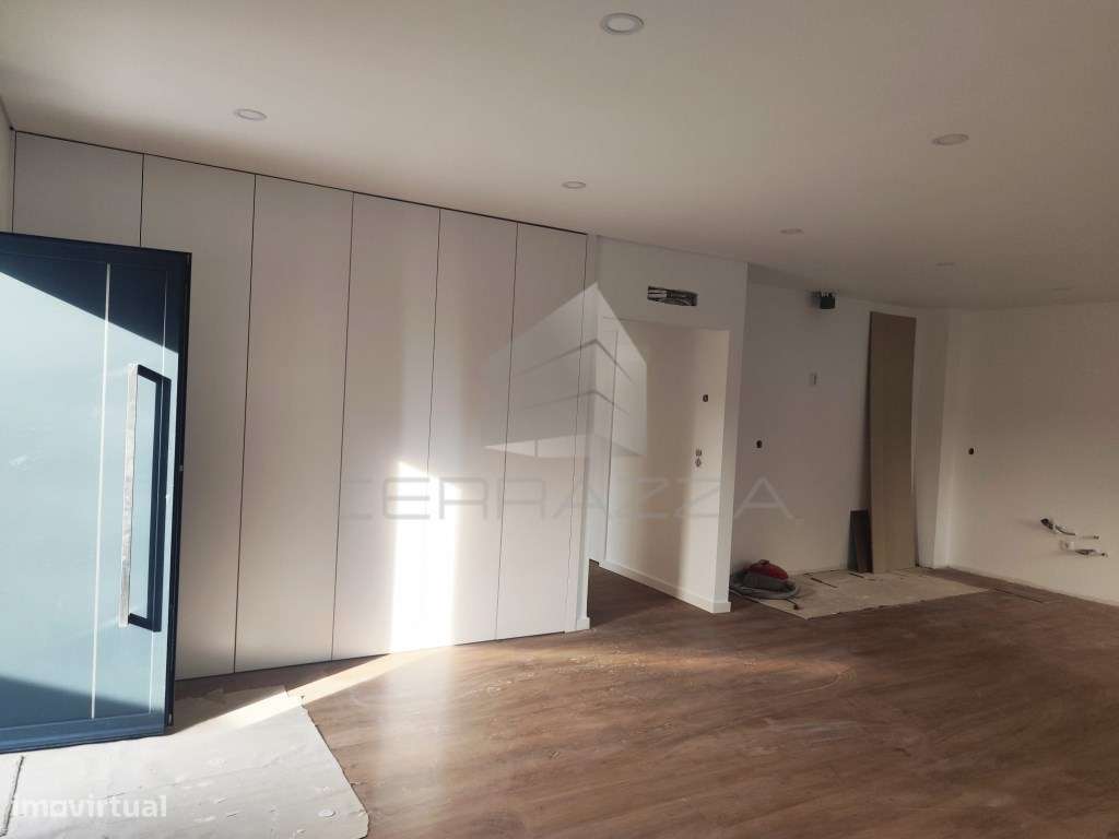 Andar moradia T2-13