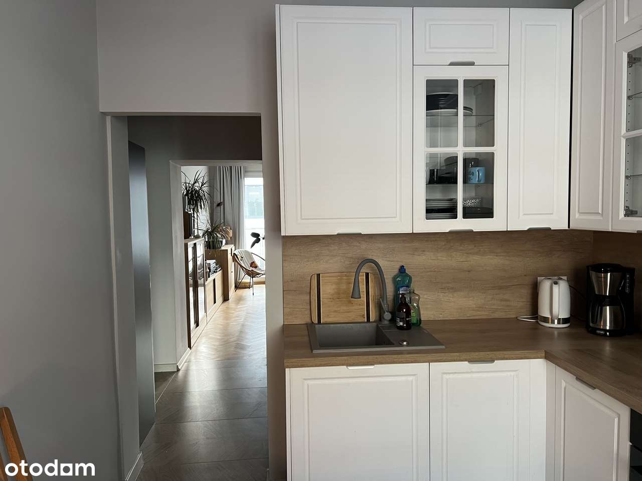 2-pokojowe mieszkanie z balkonem w Śródmieściu - Pełny obrazek: 2/6