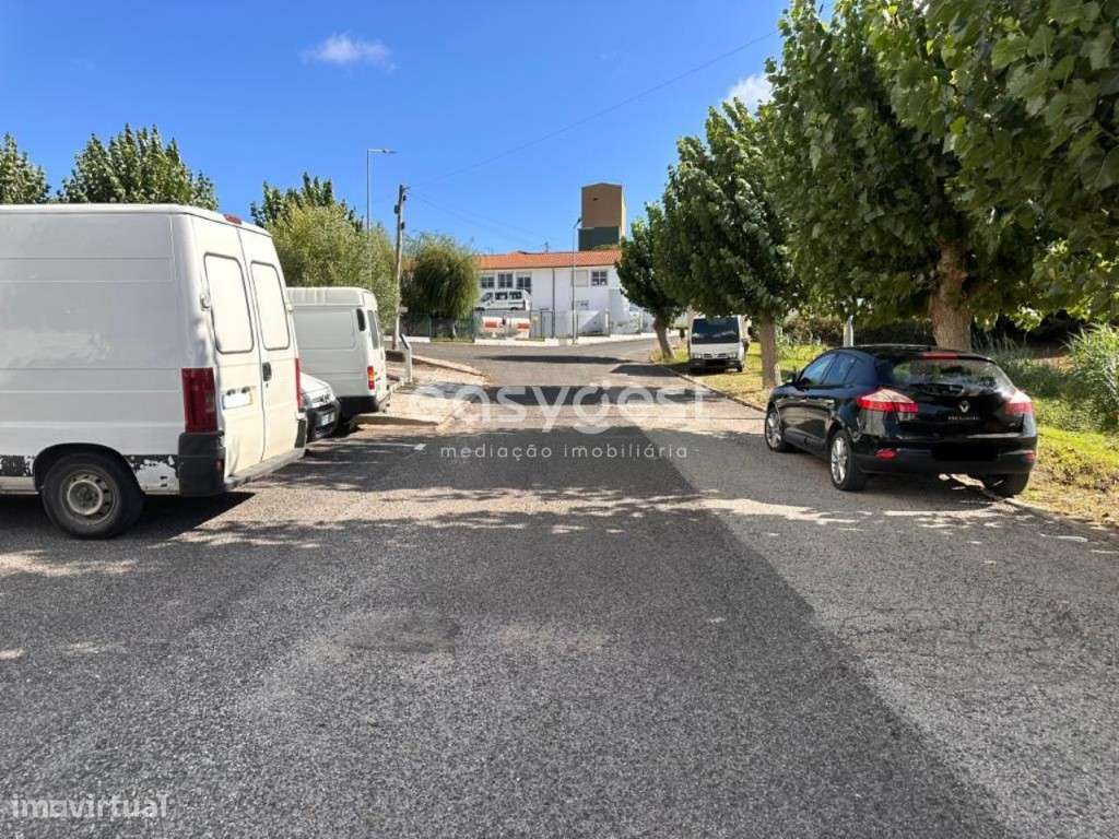 Lote de terreno para construção de moradia isolada em local calmo - Grande imagem: 5/19