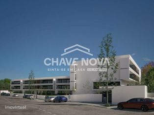 Apartamento T3+1 Novo. Varanda. Garagem fechada p/2 carros. Fânzeres.