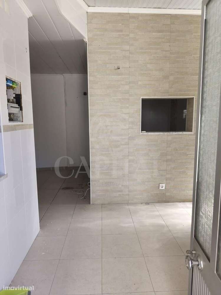 Moradia V5 para obras, com logradouro amplo, em Almancil - Grande imagem: 4/21