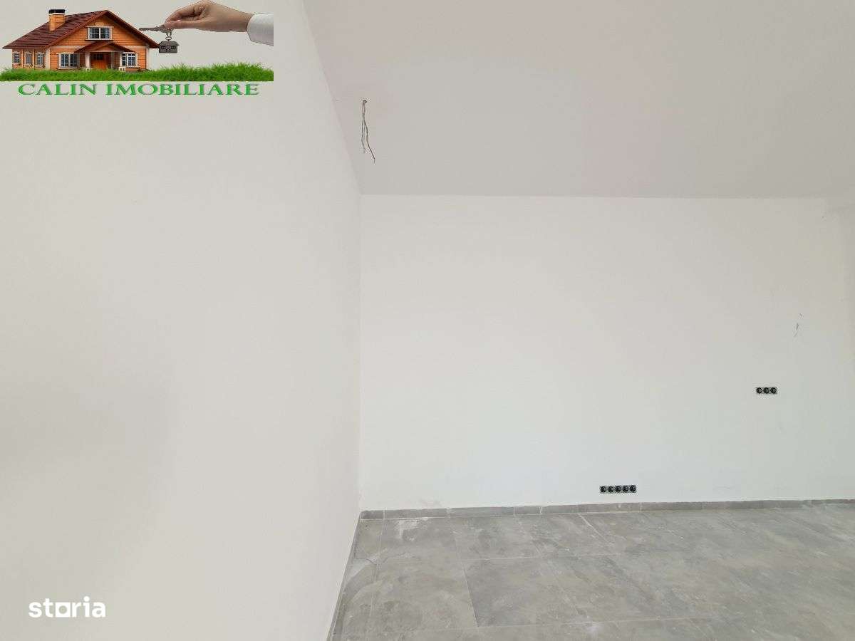 DE INCHIRIAT Showroom / Birouri 85mp, 125mp 8,5 euro Calea Chisinaului - Imagine principală: 3/15