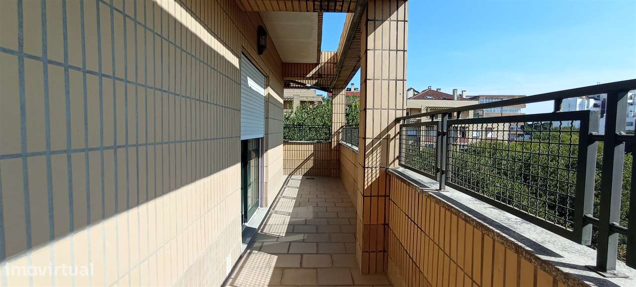 Apartamento T3+2 Duplex Venda em Viseu,Viseu-28