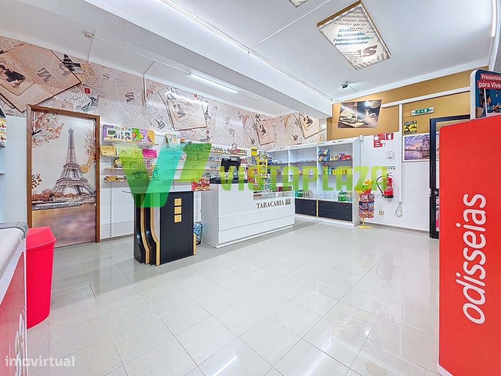 Loja para Venda no Centro Comercial da Hortinha em Portimão - Grande imagem: 5/24