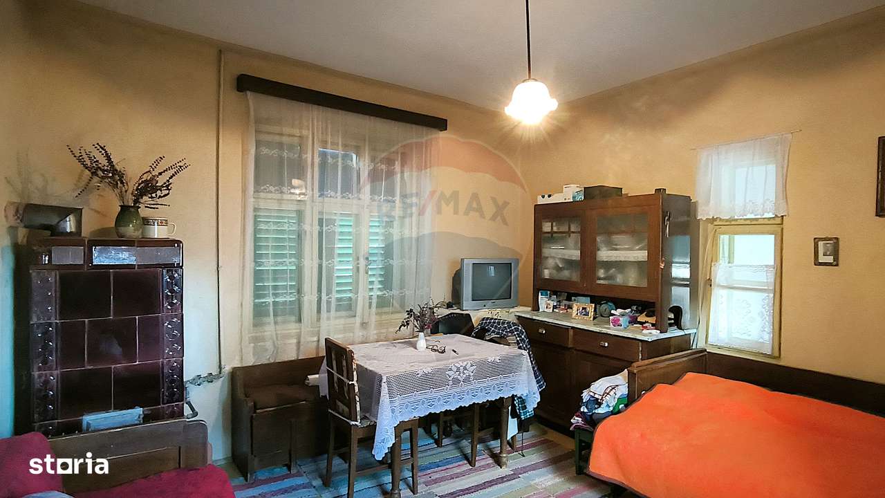 Casă / Vilă cu 4 camere de vânzare-15