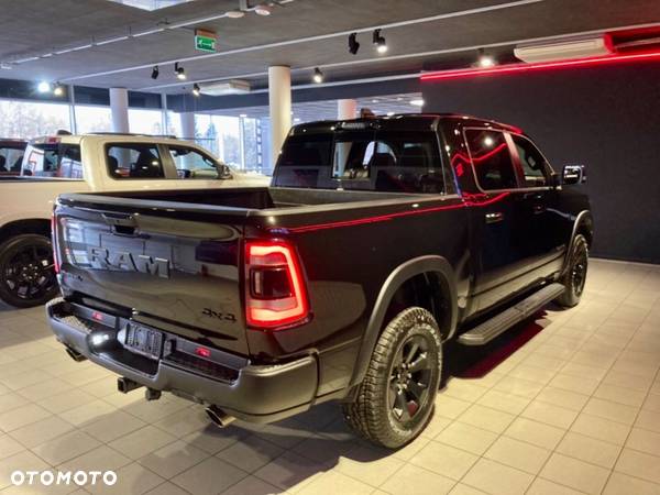 Dodge RAM 1500 5.7 4x4 - 11