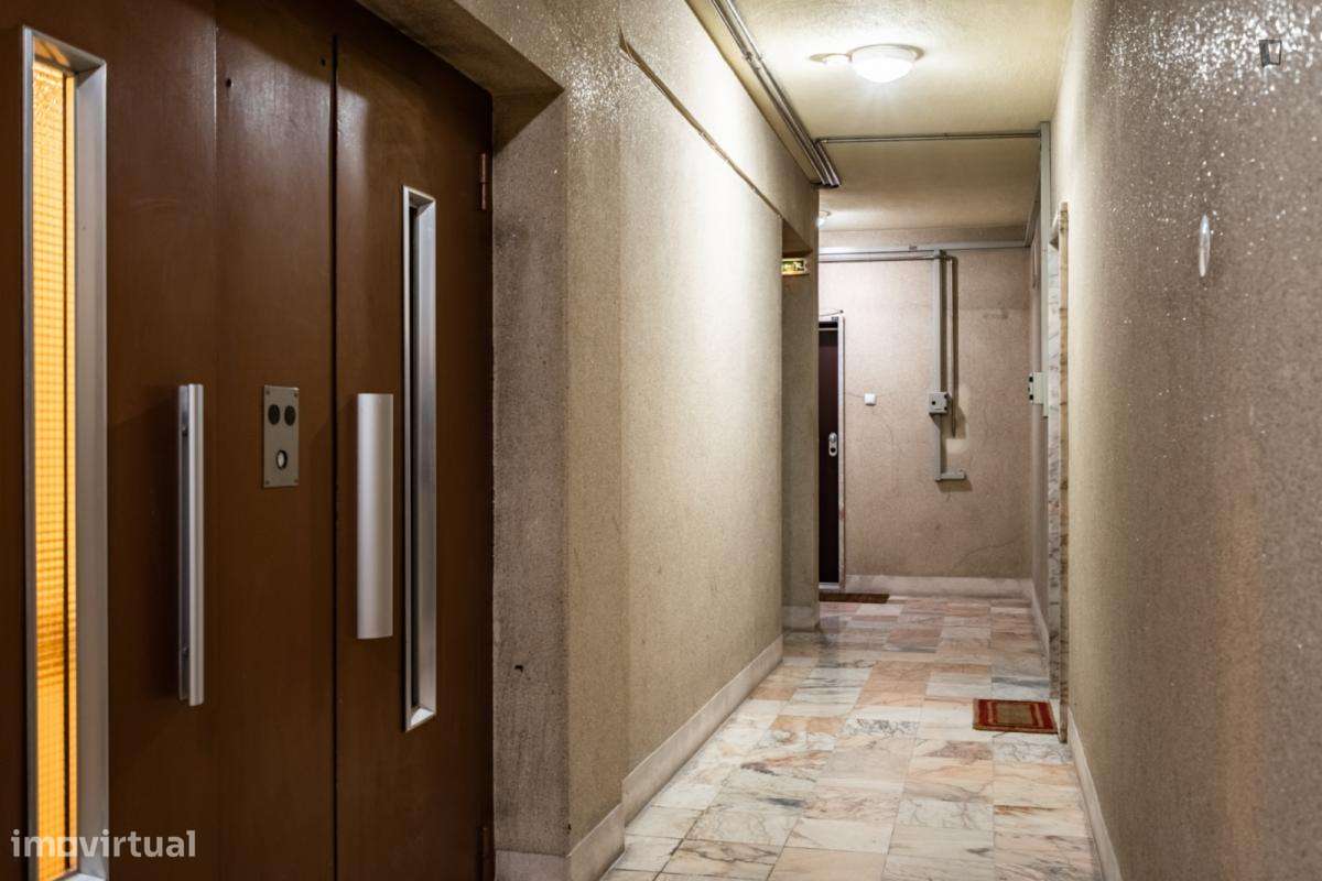 Apartamento com 3 quartos - localizado em Lumiar Lisbon - Grande imagem: 5/6